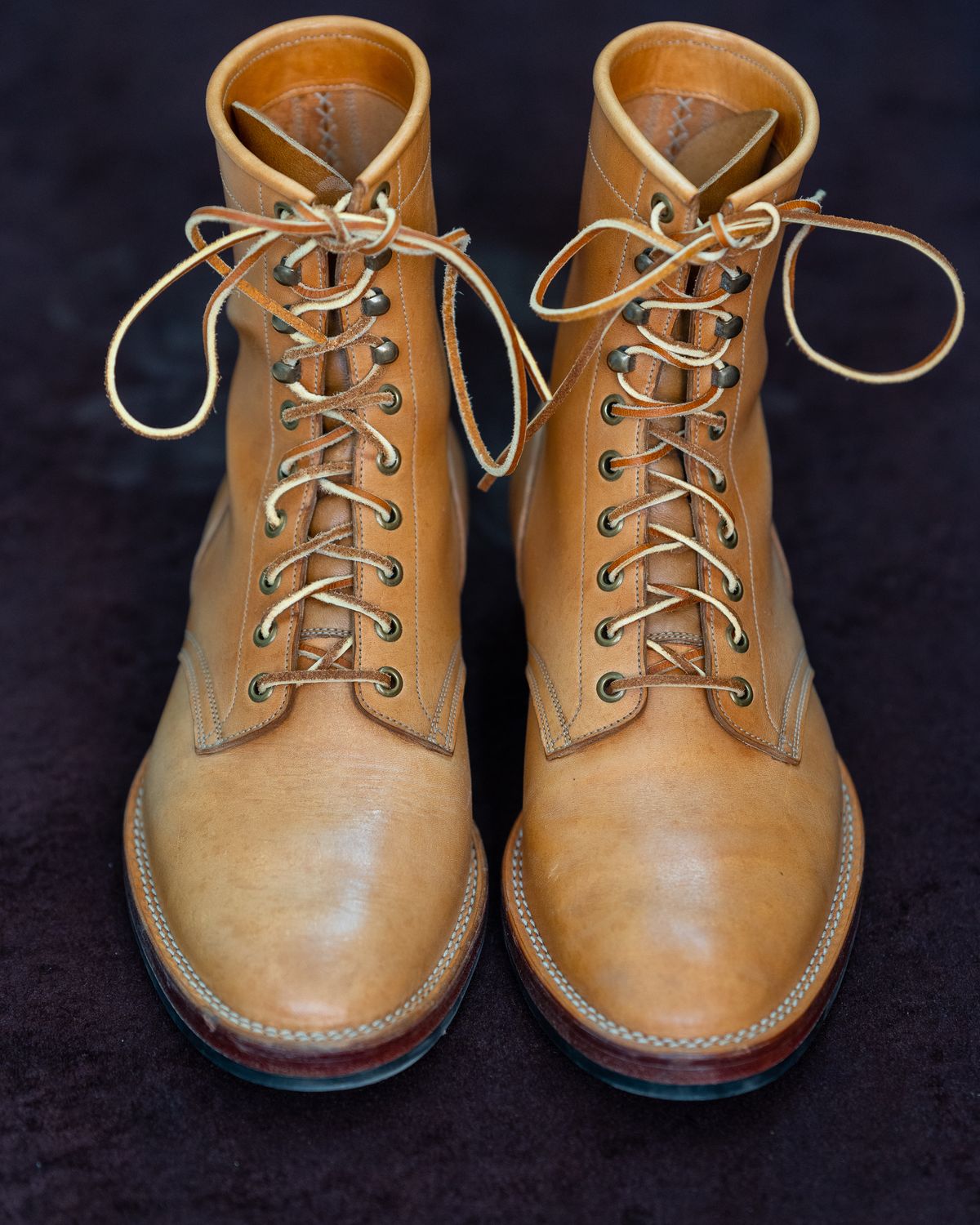 Photo by aj2603 on March 1, 2023 of the Onderhoud SVC02 Packer Boot in Shinki Natural Oiled Horsebutt.