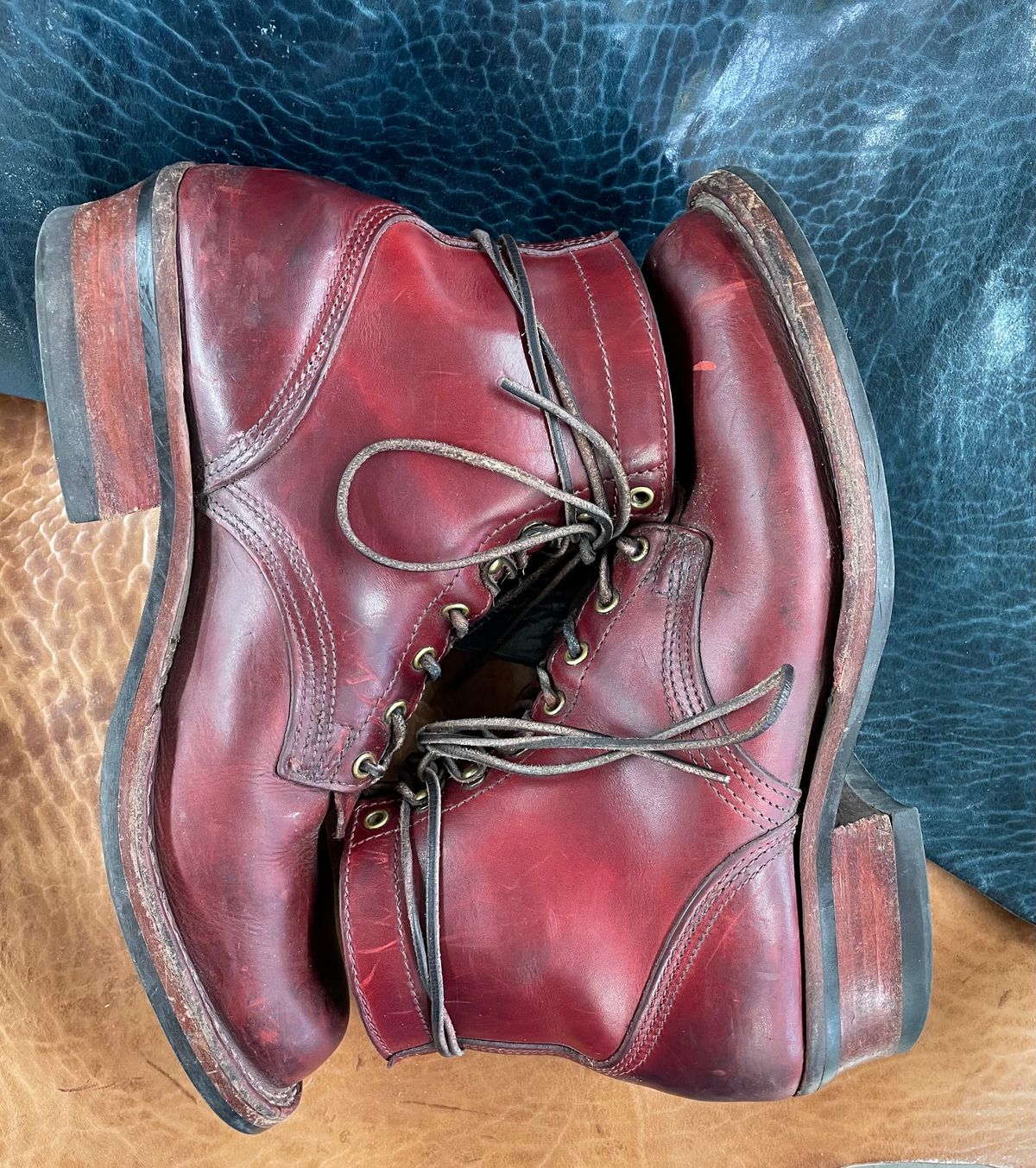 Photo by Nuc on January 3, 2026 of the Nicks MTO in Wickett & Craig Crimson Double Stuffed.