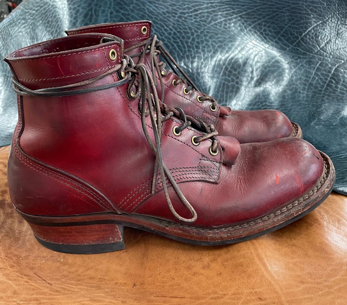 Photo by Nuc on January 3, 2026 of the Nicks MTO in Wickett & Craig Crimson Double Stuffed.