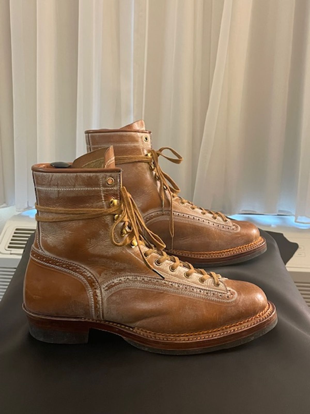 Photo by Nuc on December 4, 2025 of the Sagara Valiant in La Bretagna Natural Ghost.