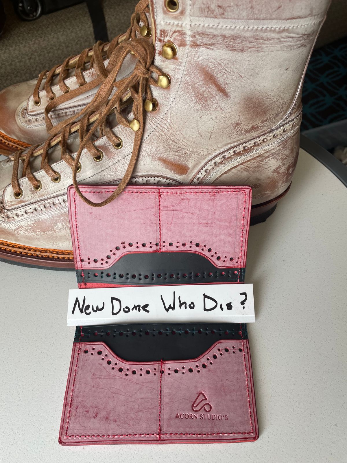 Photo by Nuc on October 1, 2025 of the Home made Full pocket wallet in La Bretagna Marlboro Ghost.