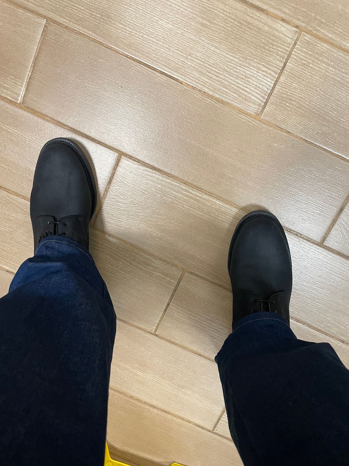 Photo by Nuc on January 4, 2024 of the Viberg Rockland Blucher in C.F. Stead Black Waxy Commander Suede.