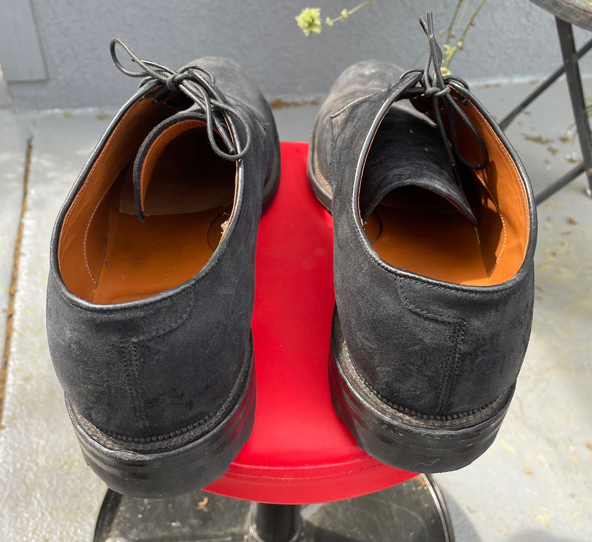 Photo by Nuc on March 5, 2024 of the Viberg Rockland Blucher in C.F. Stead Black Waxy Commander Suede.