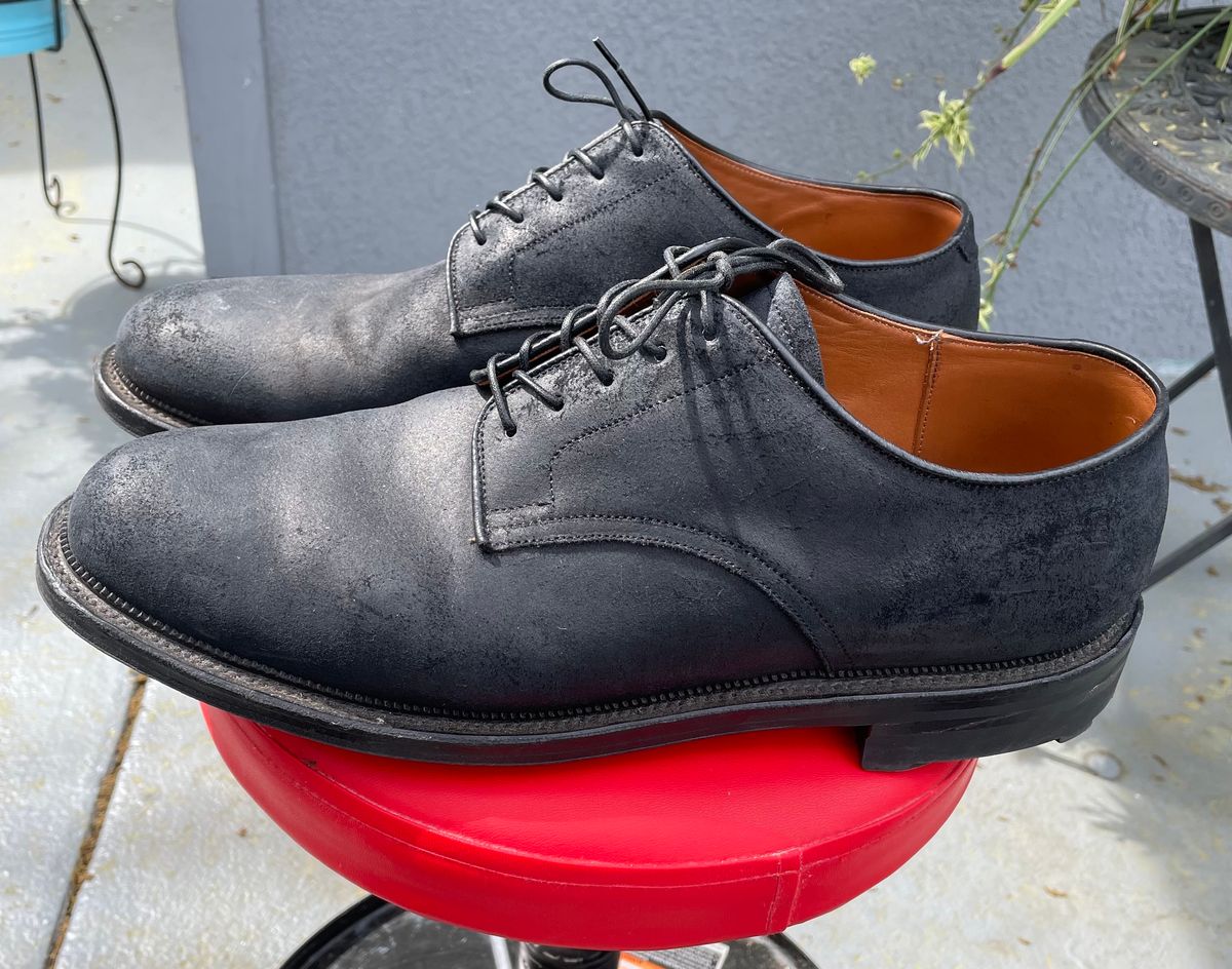 Photo by Nuc on March 5, 2024 of the Viberg Rockland Blucher in C.F. Stead Black Waxy Commander Suede.