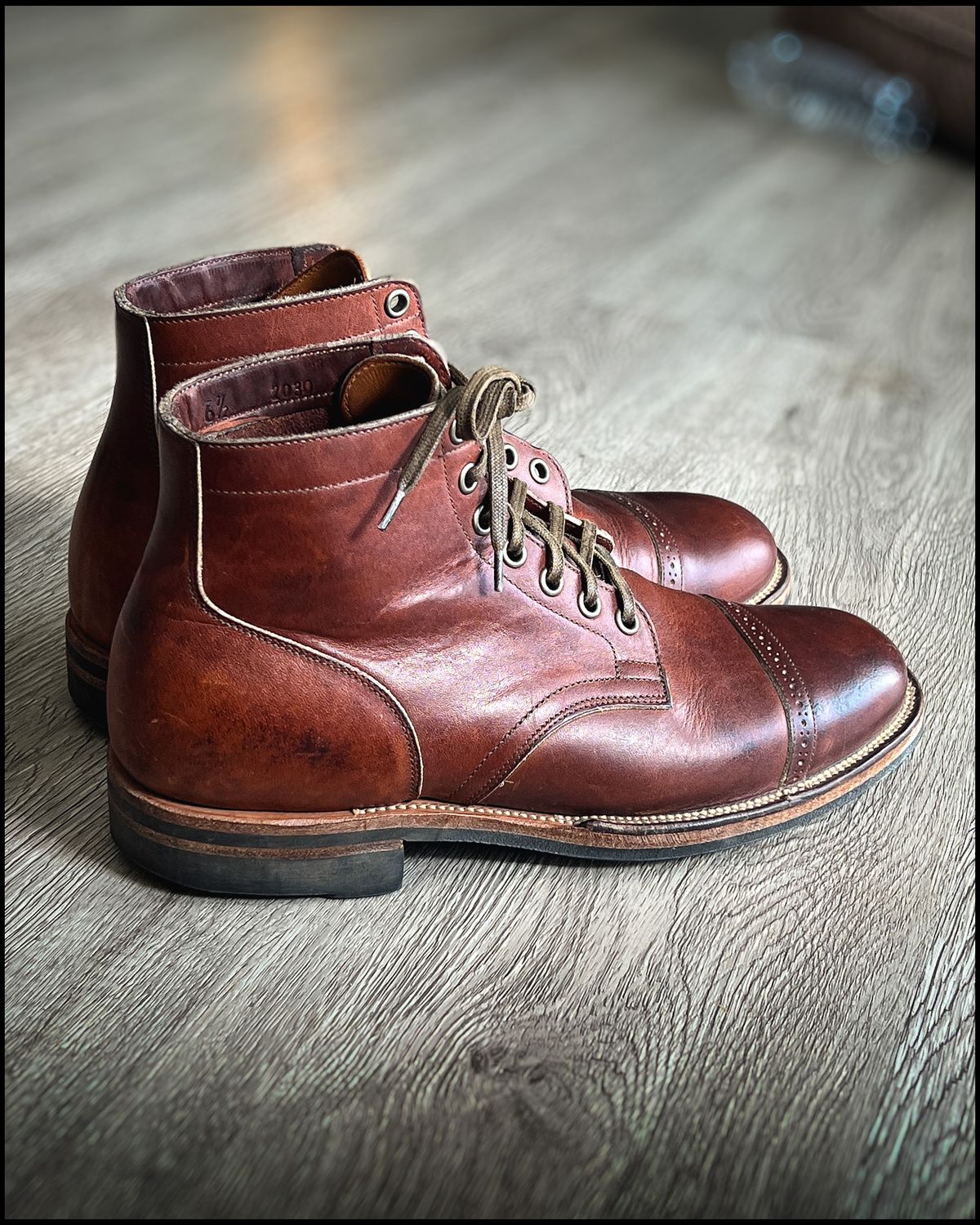 Photo by stuntman on May 20, 2024 of the Viberg Service Boot in Horween Saddle Tan Chromepak.