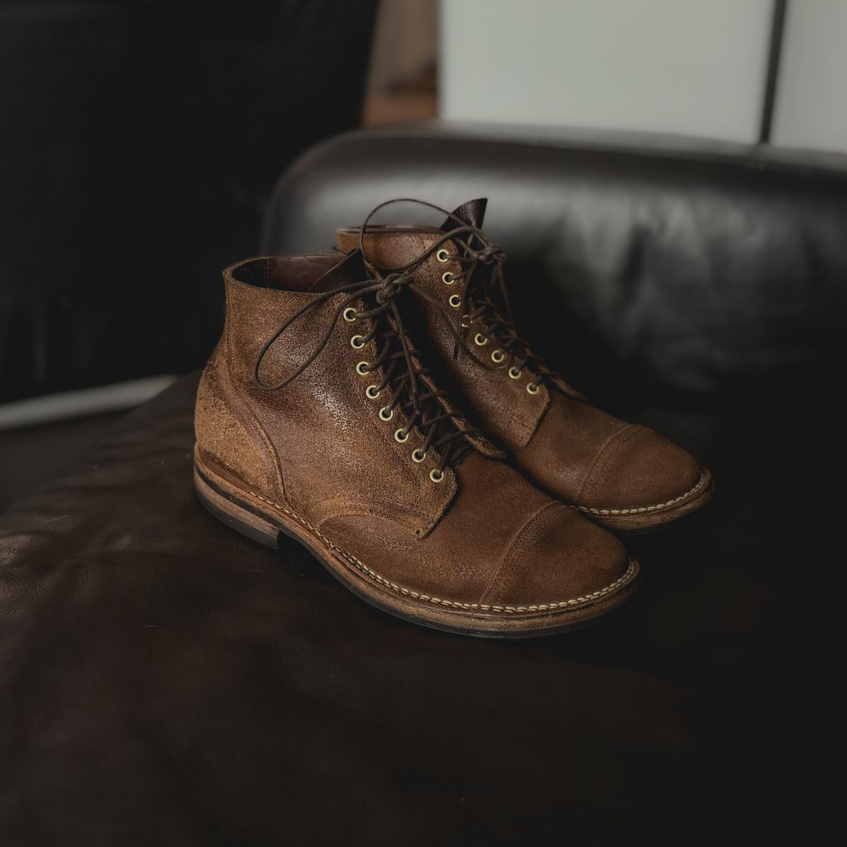 Photo by stuntman on January 13, 2025 of the Viberg Service Boot in Horween Natural Waxed Flesh.