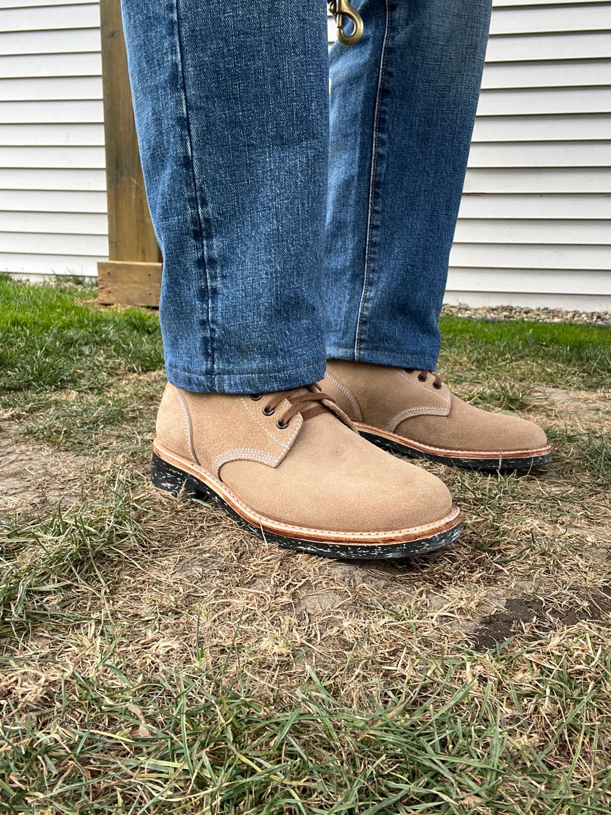 Photo by stuntman on November 24, 2023 of the Oak Street Bootmakers Field Boot in Horween Natural Chromexcel Roughout.