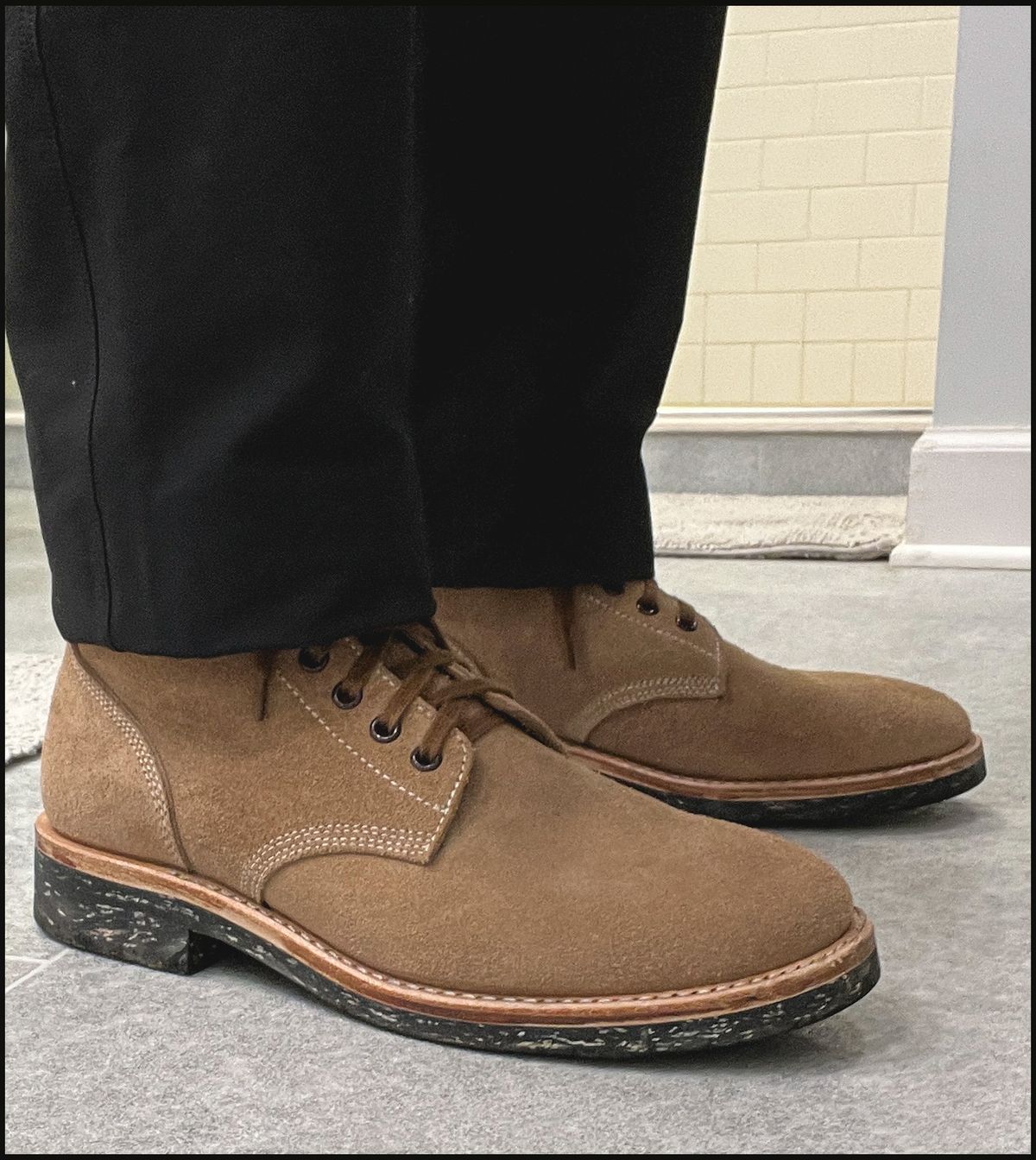 Photo by stuntman on November 29, 2023 of the Oak Street Bootmakers Field Boot in Horween Natural Chromexcel Roughout.