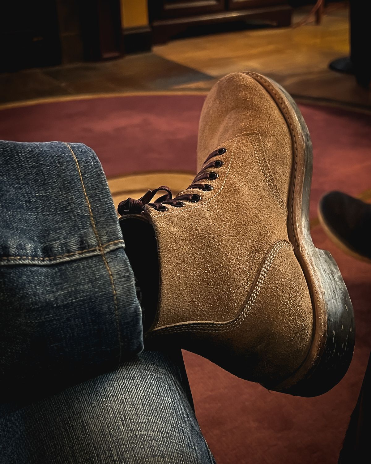 Photo by stuntman on September 20, 2024 of the Oak Street Bootmakers Field Boot in Horween Natural Chromexcel Roughout.