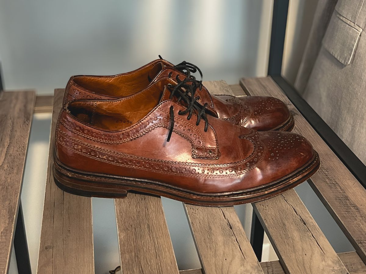 Photo by stuntman on June 18, 2024 of the J. Crew Ludlow (2015) in British Tan.