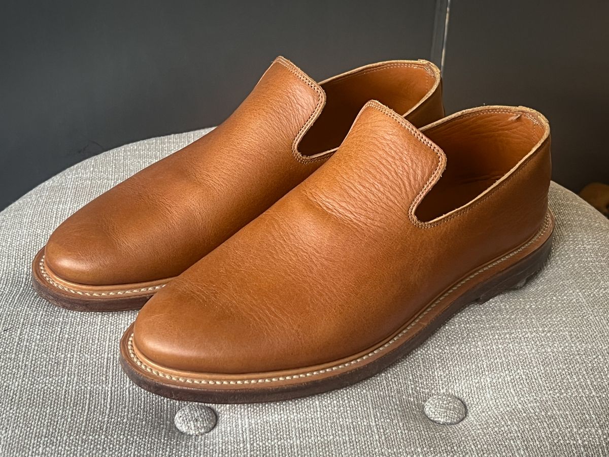 Photo by stuntman on March 28, 2024 of the Viberg Slipper in CF Stead Noix Eco Grain.