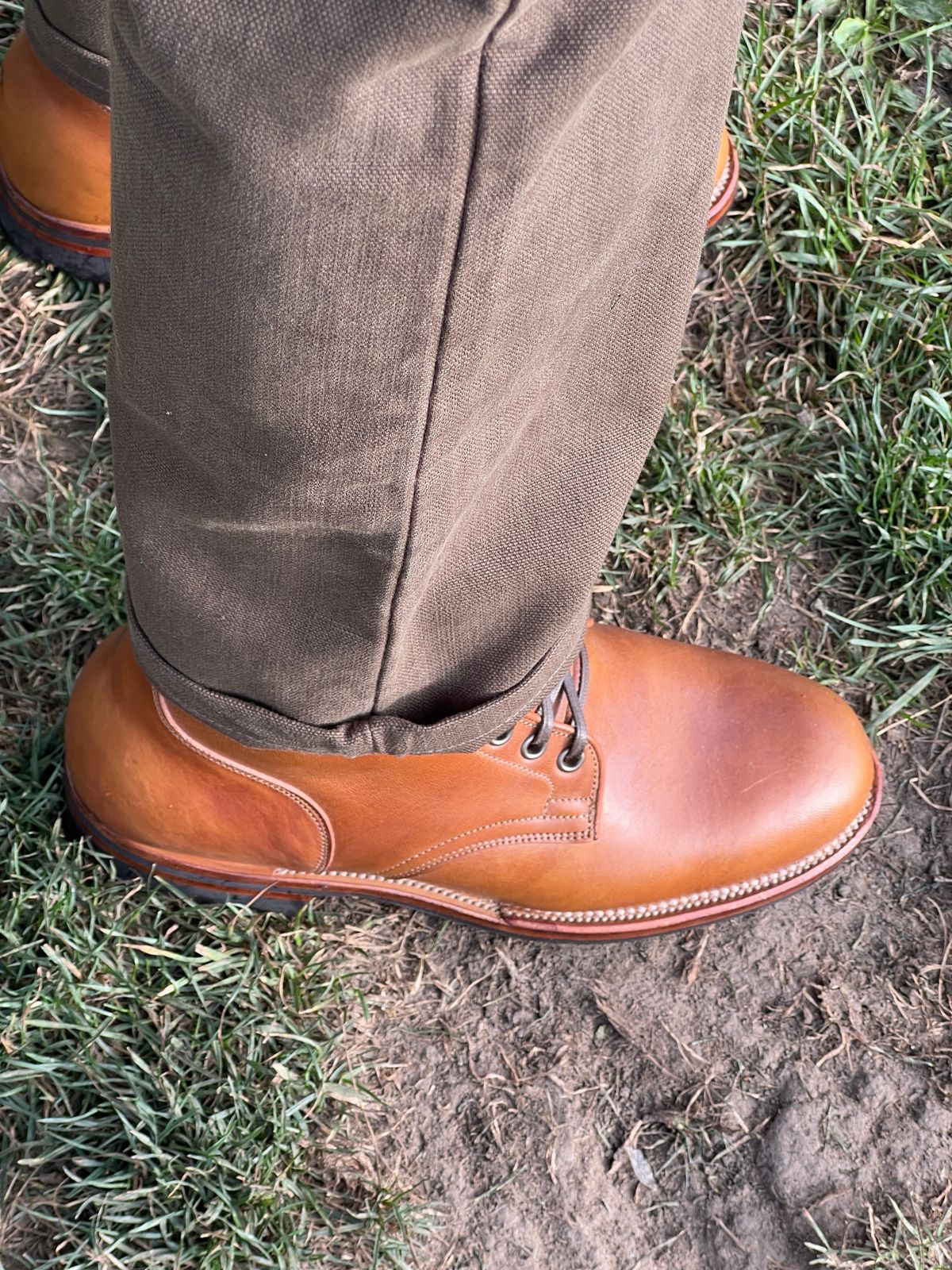Photo by stuntman on October 12, 2023 of the Viberg Service Boot in Shinki Cognac Latigo Horsehide.