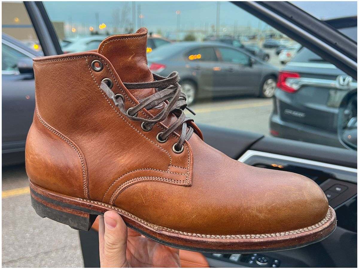 Photo by stuntman on October 31, 2023 of the Viberg Service Boot in Shinki Cognac Latigo Horsehide.