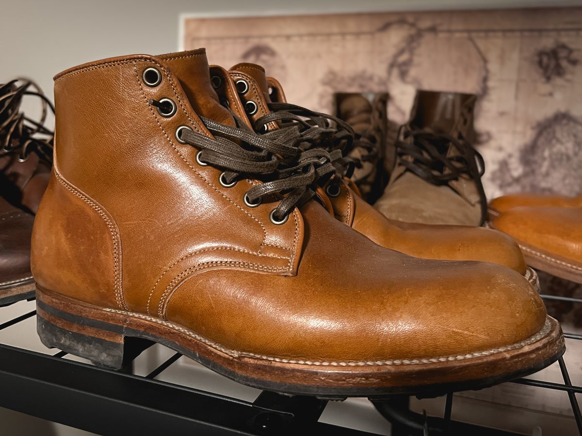 Photo by stuntman on January 8, 2024 of the Viberg Service Boot in Shinki Cognac Latigo Horsehide.