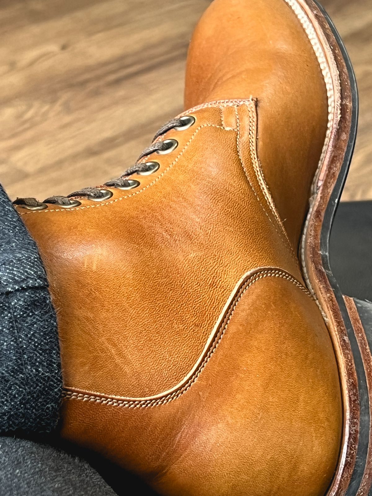 Photo by stuntman on January 27, 2024 of the Viberg Service Boot in Shinki Cognac Latigo Horsehide.
