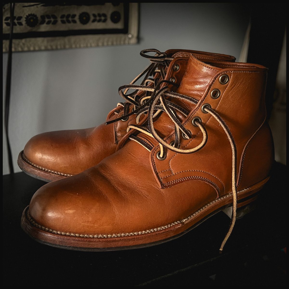 Photo by stuntman on August 31, 2024 of the Viberg Service Boot in Shinki Cognac Latigo Horsehide.