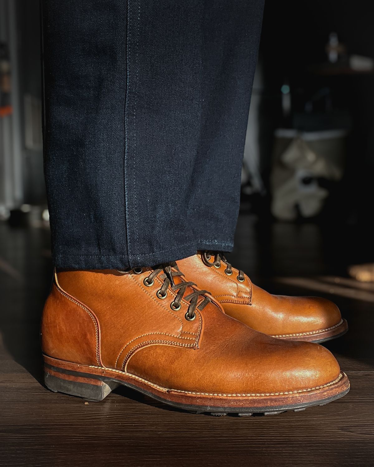 Photo by stuntman on October 31, 2024 of the Viberg Service Boot in Shinki Cognac Latigo Horsehide.