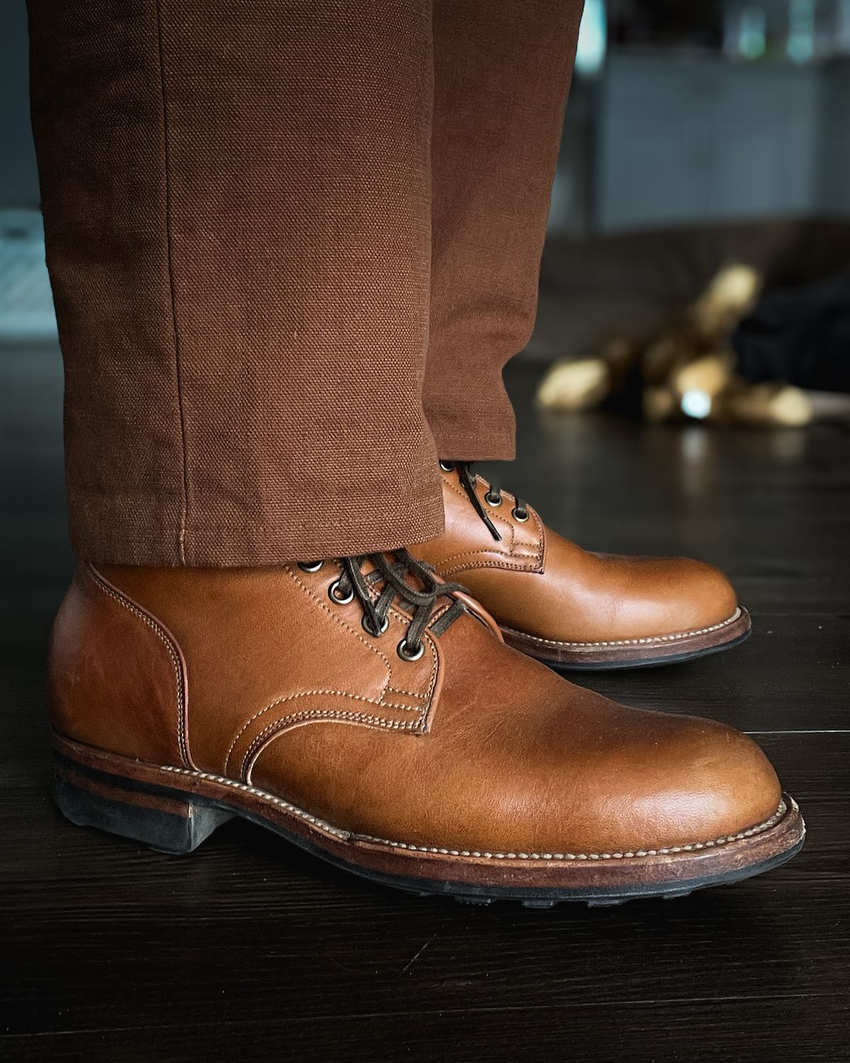 Photo by stuntman on November 7, 2024 of the Viberg Service Boot in Shinki Cognac Latigo Horsehide.