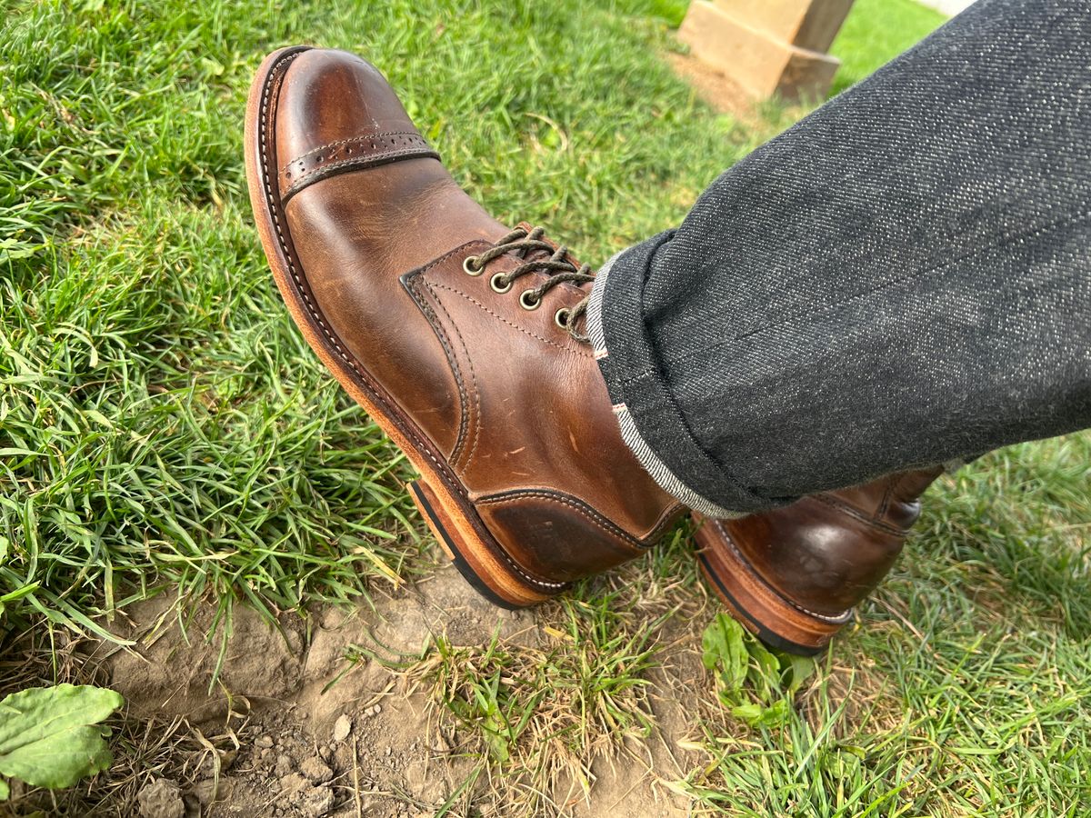 Photo by stuntman on September 25, 2023 of the Oak Street Bootmakers Trench Boot in Horween Natural Chromexcel.