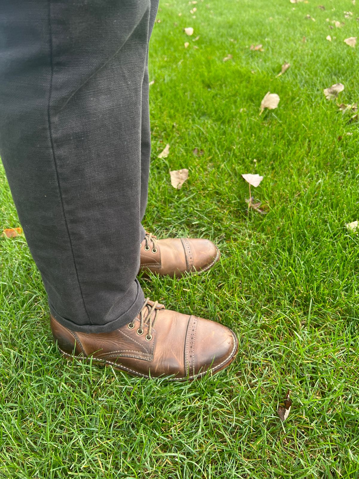 Photo by stuntman on November 2, 2023 of the Oak Street Bootmakers Trench Boot in Horween Natural Chromexcel.