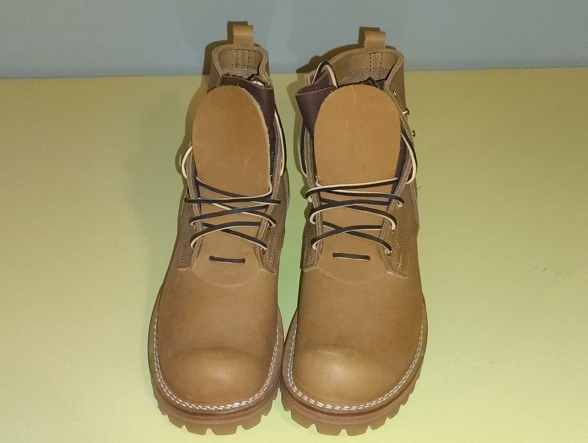 Photo by jcadamsdogtrainer on October 2, 2025 of the Nicks BuilderPro in Seidel 1964 Tan.