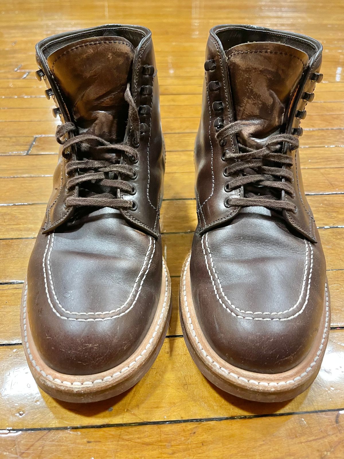 Photo by ThisIsFrankLucas on November 1, 2022 of the Alden Indy Boot in Horween Brown Chromexcel.