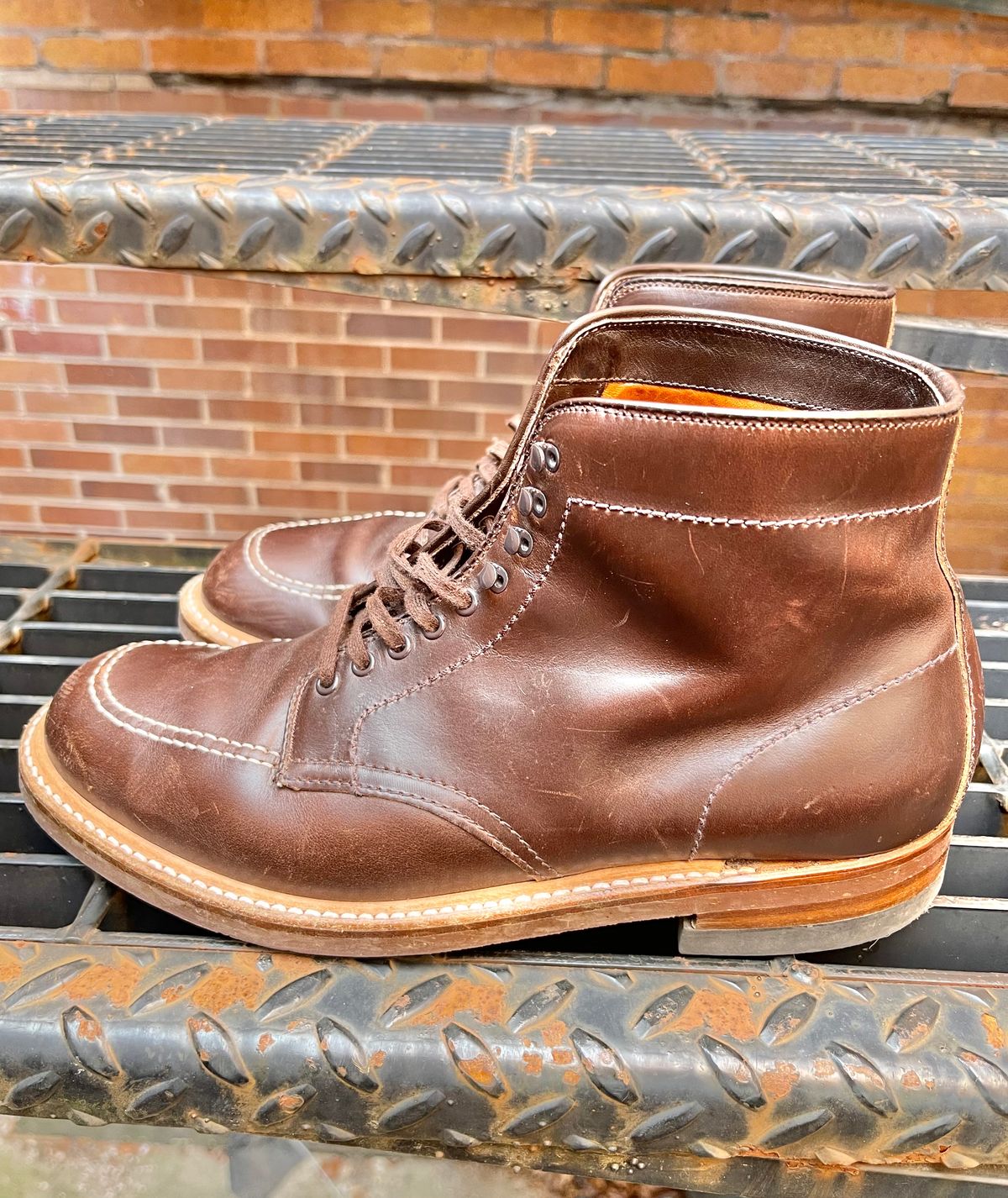 Photo by ThisIsFrankLucas on December 2, 2022 of the Alden Indy Boot in Horween Brown Chromexcel.