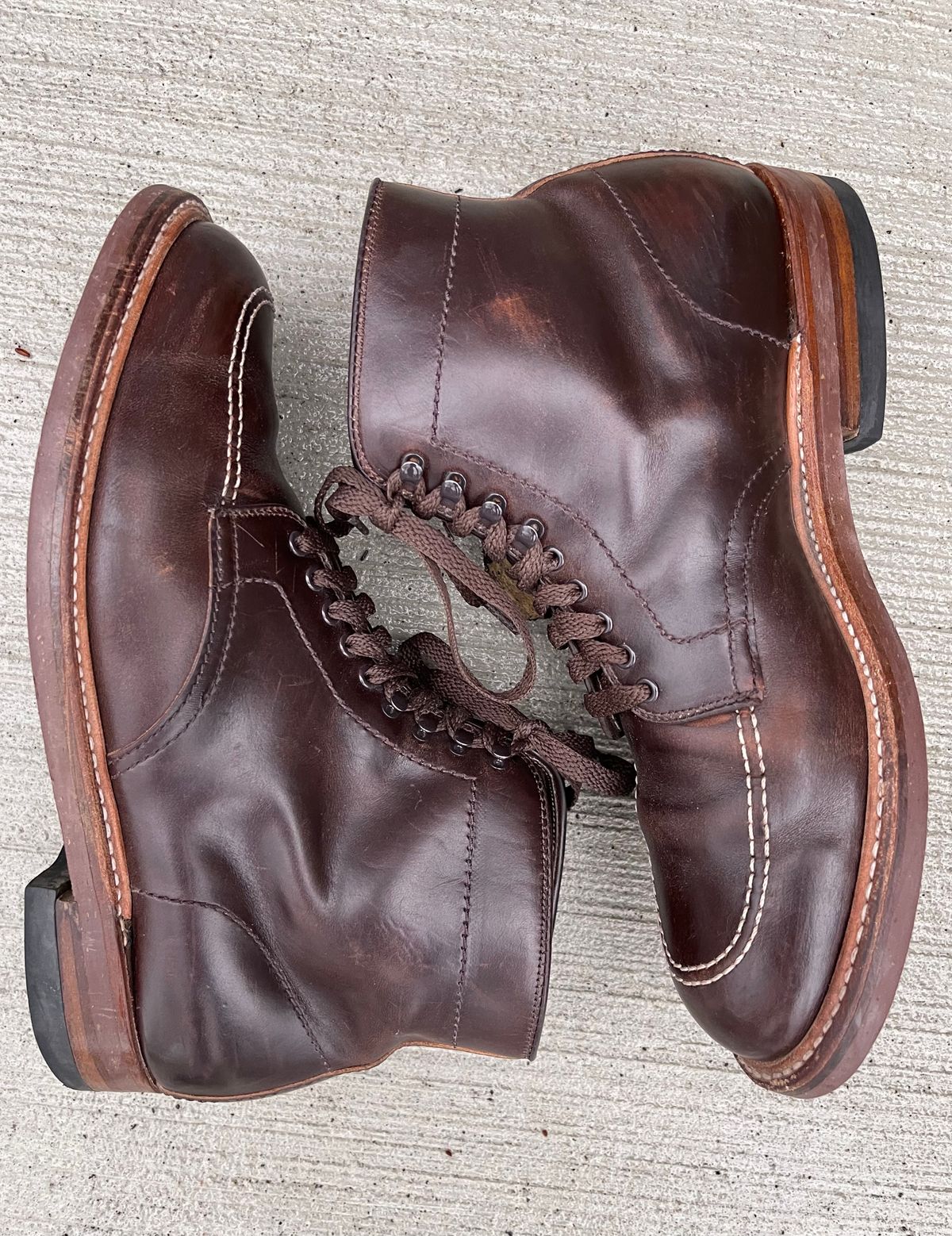 Photo by ThisIsFrankLucas on April 5, 2023 of the Alden Indy Boot in Horween Brown Chromexcel.