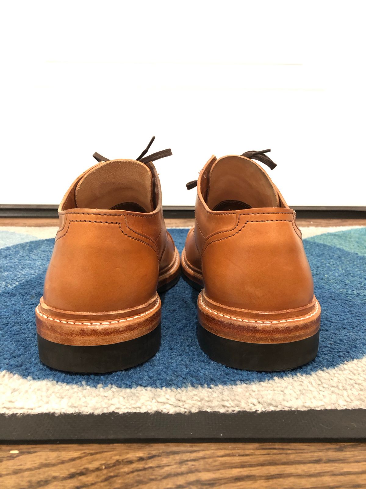 Photo by ShoebieDoobie on November 6, 2022 of the Oak Street Bootmakers Trench Oxford in Maryam Natural Horsebutt.