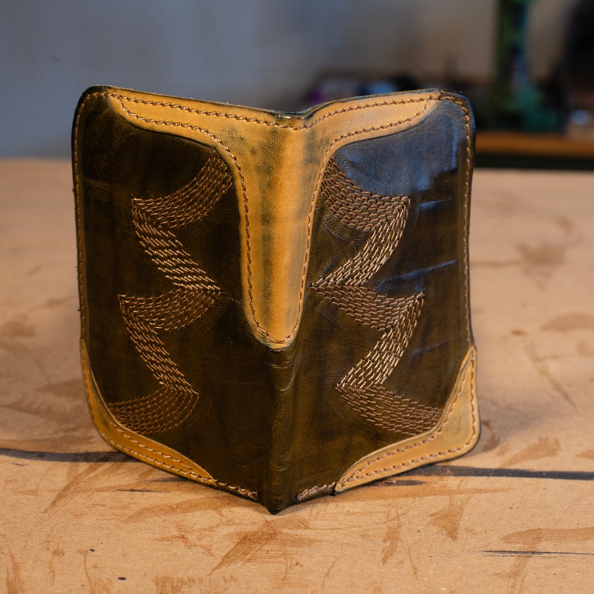 Photo by davecorey on February 4, 2026 of the Oldspeed MFG Western Wallet in Wickett & Craig Olive Traditional Harness.