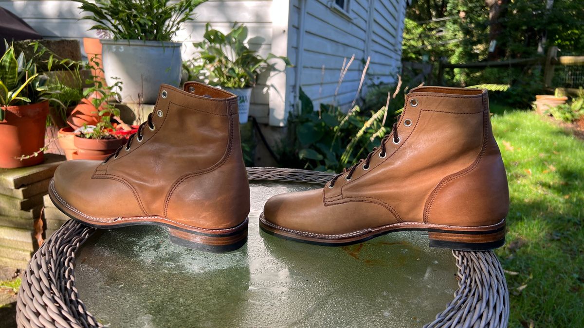 Photo by davecorey on October 1, 2023 of the Oldspeed Service Boot 6” in Horween Tan Latigo.
