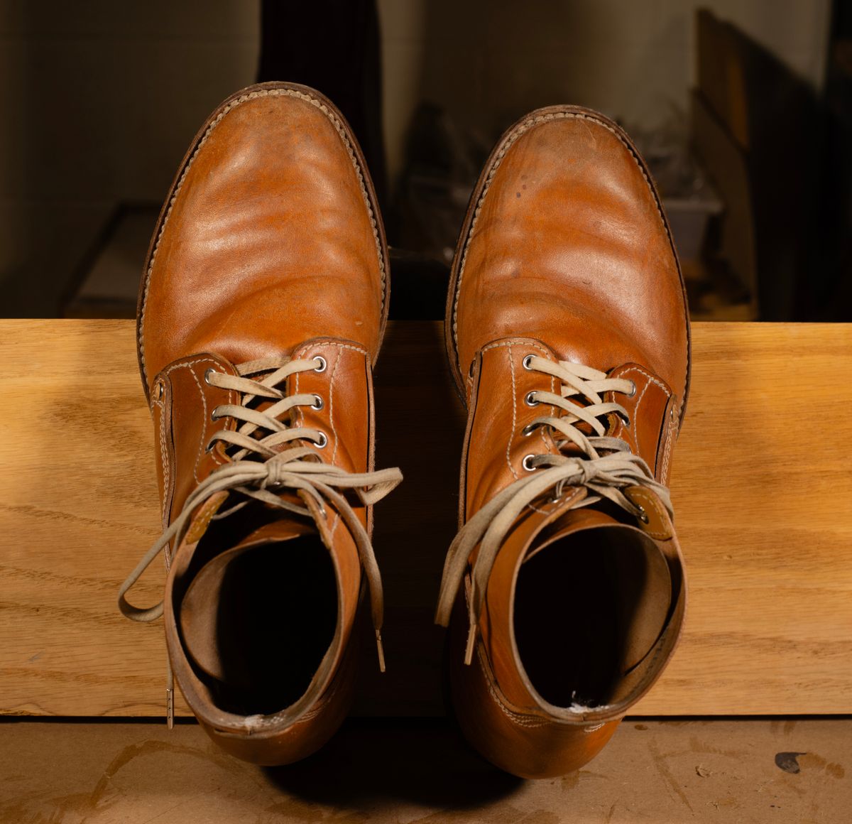 Photo by davecorey on March 5, 2026 of the Oldspeed MFG Henry Johnson Boot in Horween Russet Horsehide Strips.