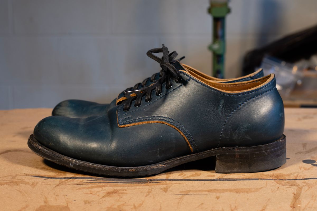 Photo by davecorey on February 4, 2026 of the Oldspeed MFG Shoe in Horween Navy Chromexcel Strips.