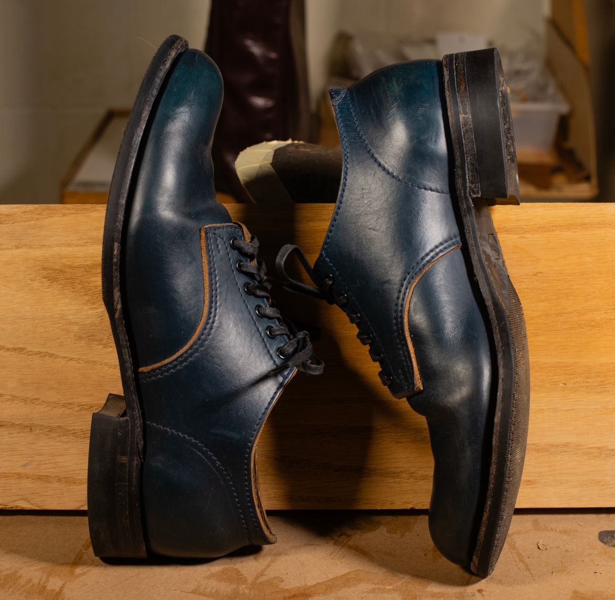 Photo by davecorey on March 5, 2026 of the Oldspeed MFG Shoe in Horween Navy Chromexcel Strips.