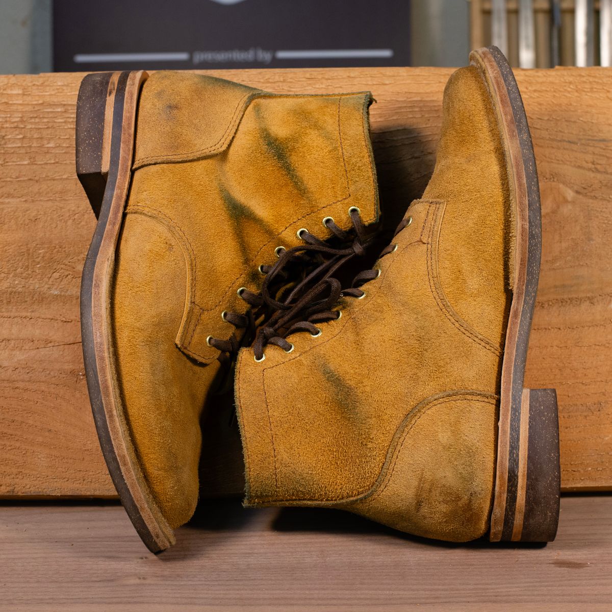 Photo by davecorey on November 2, 2024 of the Oldspeed Service Boot 6” in Horween Tan Latigo Rough Out.