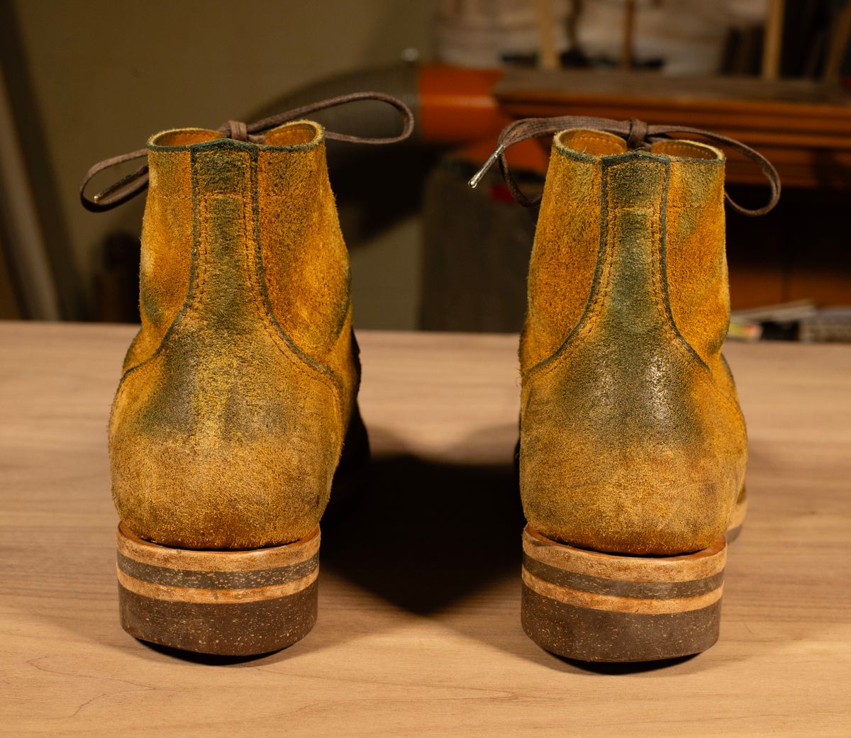 Photo by davecorey on March 6, 2025 of the Oldspeed Service Boot 6” in Horween Tan Latigo Rough Out.