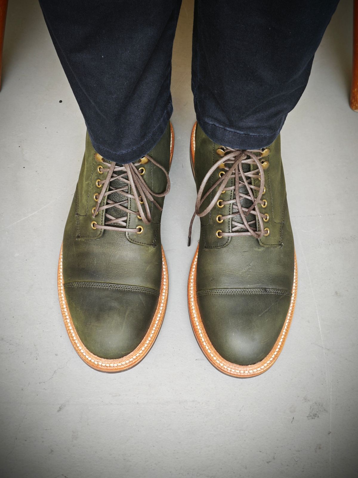 Photo by iMail on October 1, 2023 of the Grant Stone Cap Toe Boot in C.F. Stead Forest Kudu.