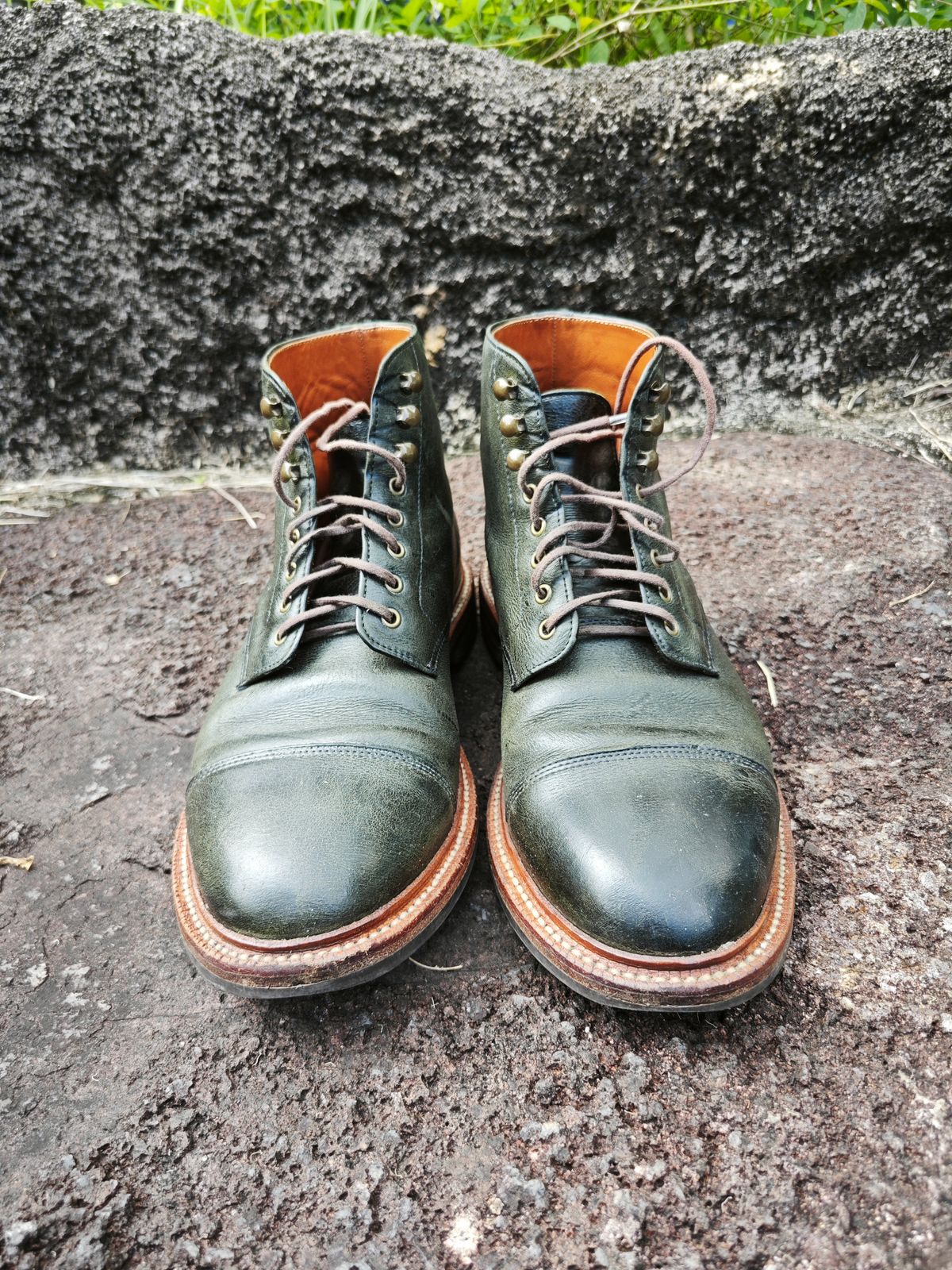 Photo by iMail on February 2, 2024 of the Grant Stone Cap Toe Boot in C.F. Stead Forest Kudu.