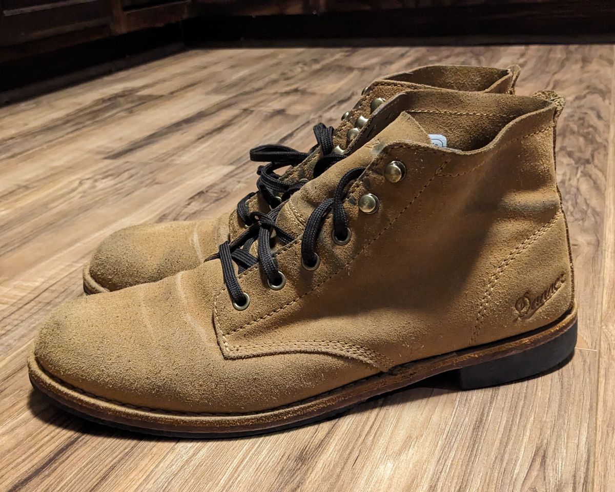 Photo by formerlyknownasmousecop on January 6, 2024 of the Danner Jack II in Bone Brown.