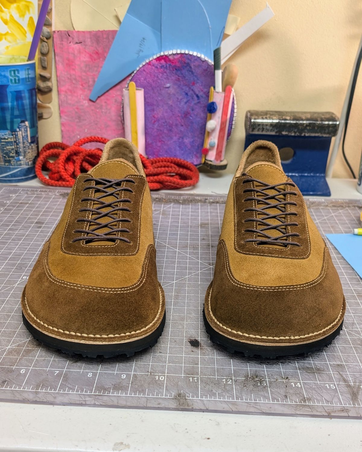 Photo by andrewturriff on November 6, 2024 of the Turriff Functional Footwear C-02 Anatomical Outdoor Shoe in Cf Stead Repello Calf Suede Mix (Autumn Gold, Cola).