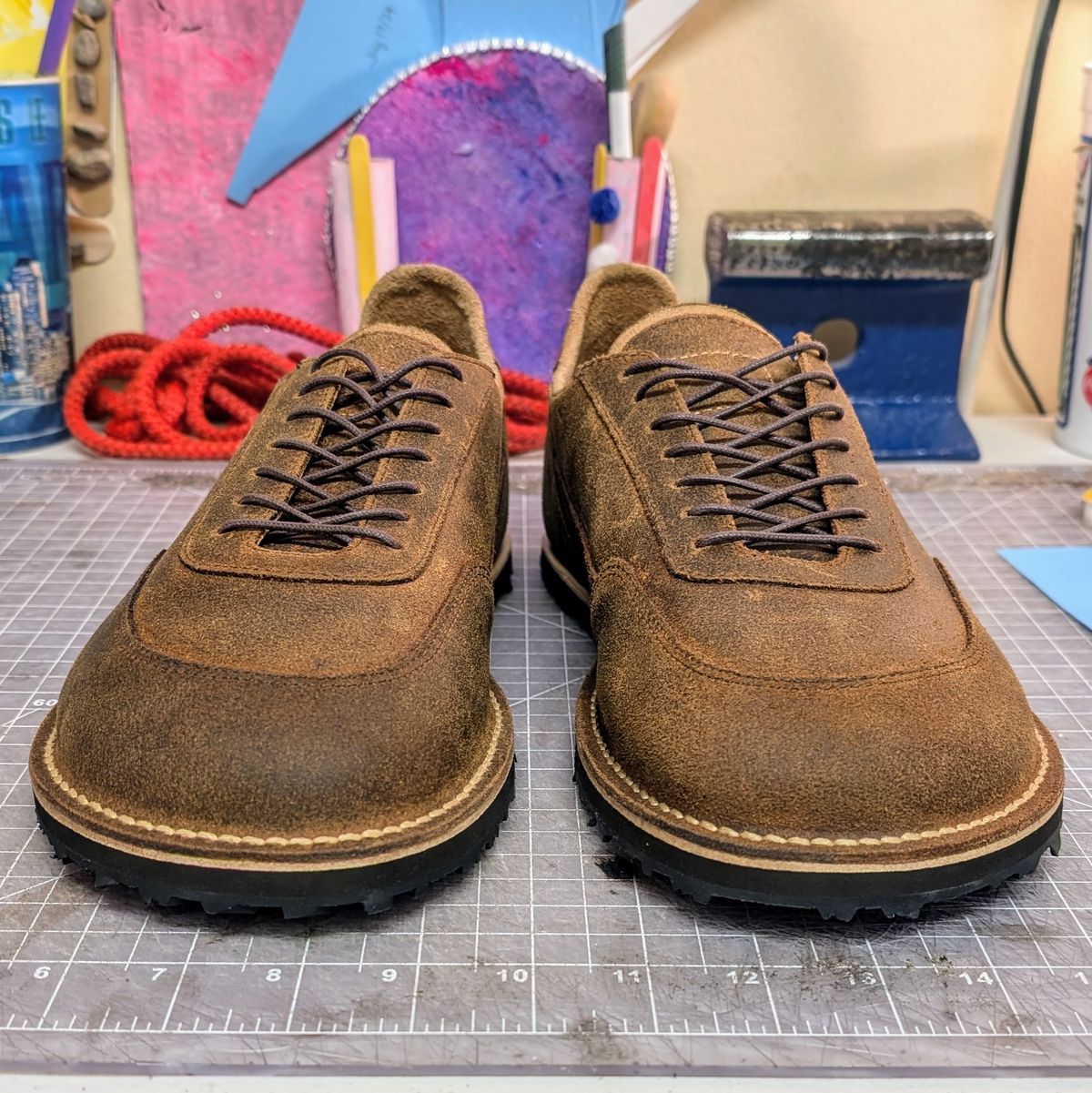 Photo by andrewturriff on November 6, 2024 of the Turriff Functional Footwear C-01 Anatomical Outdoor Shoe in C.F. Stead Prairie Waxy Commander.