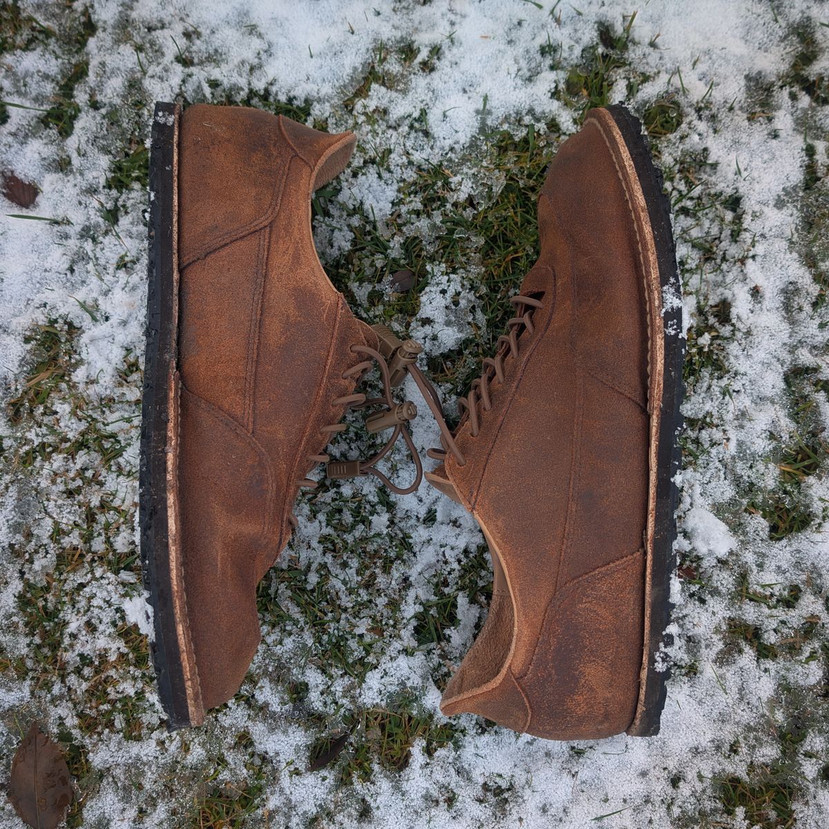 Photo by andrewturriff on January 3, 2025 of the Turriff Functional Footwear C-01 Anatomical Outdoor Shoe in C.F. Stead Prairie Waxy Commander.