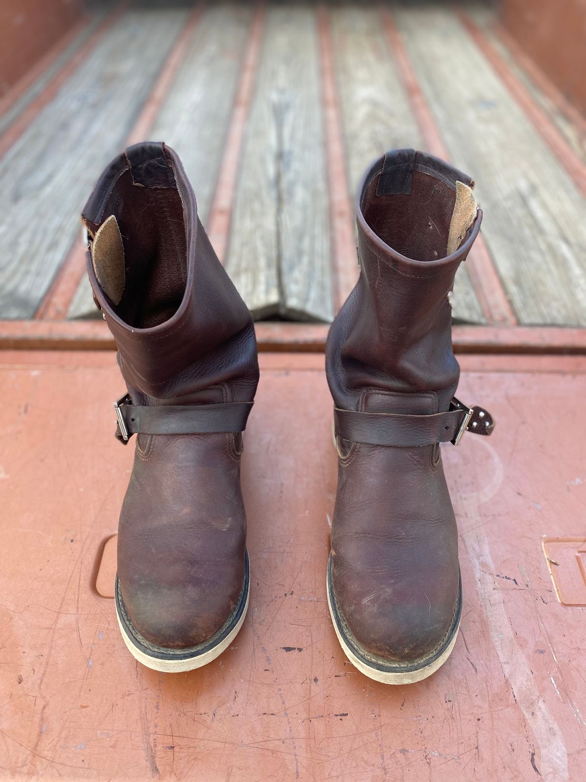 Photo by Epicarc on December 3, 2022 of the Red Wing Unlisted Model in S.B. Foot Briar Oil Slick.