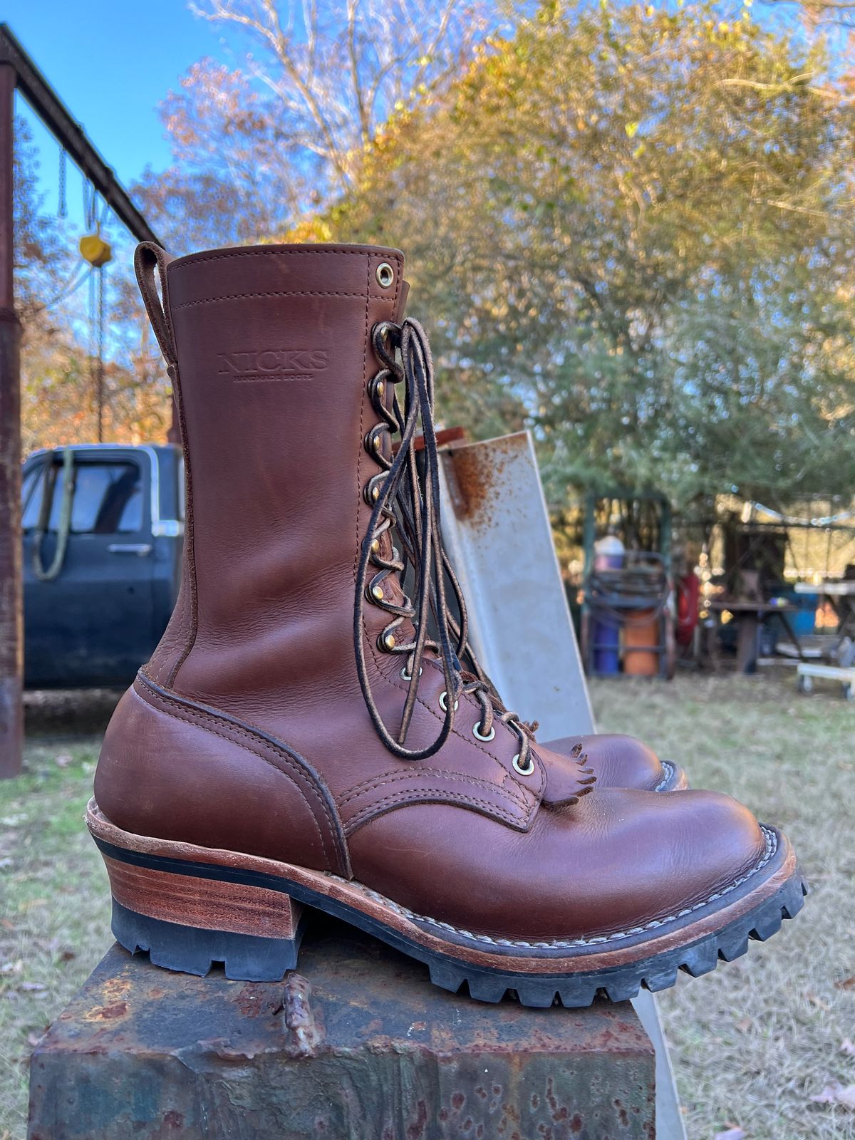 Photo by Wholian on January 5, 2023 of the Nicks BuilderPro in Seidel 1964 Brown.