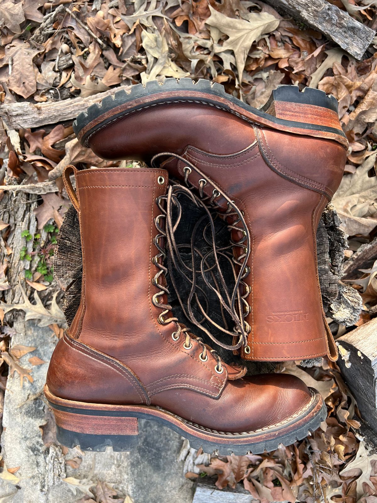Photo by Wholian on February 6, 2023 of the Nicks BuilderPro in Seidel 1964 Brown.