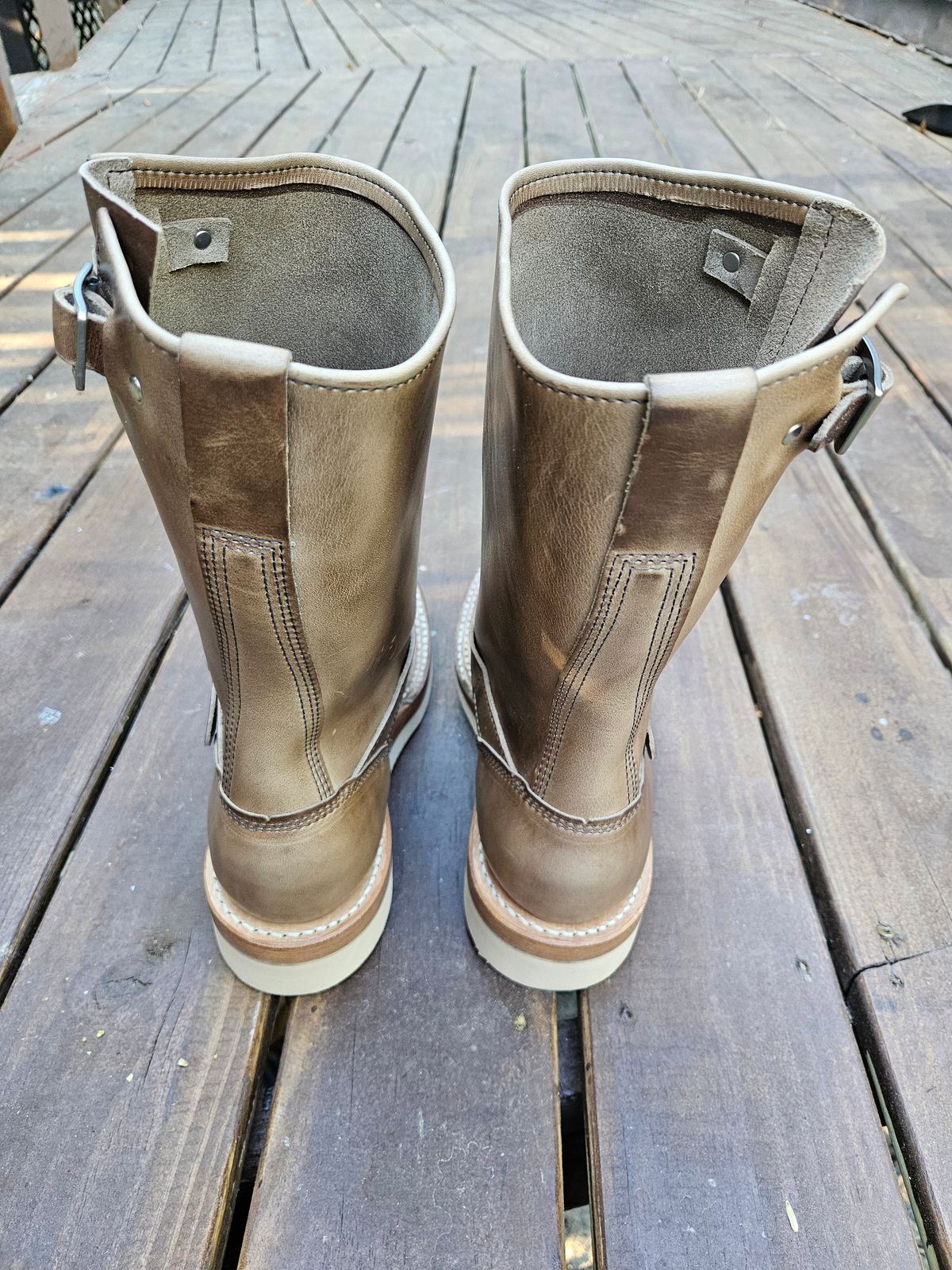 Photo by RaTiOnCrItOP on April 16, 2026 of the White's Nomad Engineer Boots in Horween Natural Chromexcel.