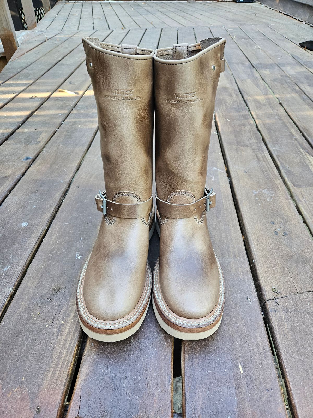 Photo by RaTiOnCrItOP on April 16, 2026 of the White's Nomad Engineer Boots in Horween Natural Chromexcel.