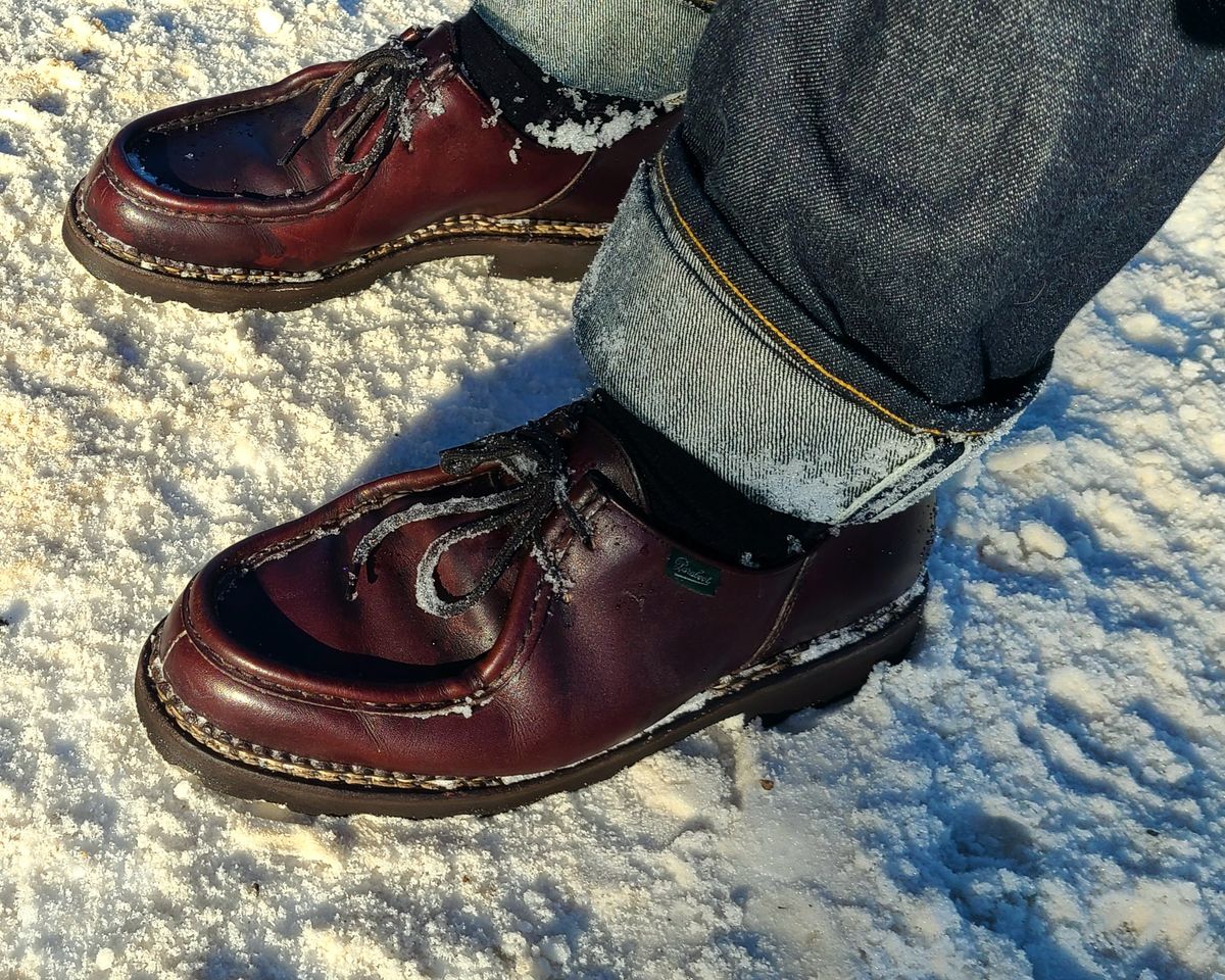 Photo by BudMutt on February 4, 2023 of the Paraboot Michael in Lisse Cafe.