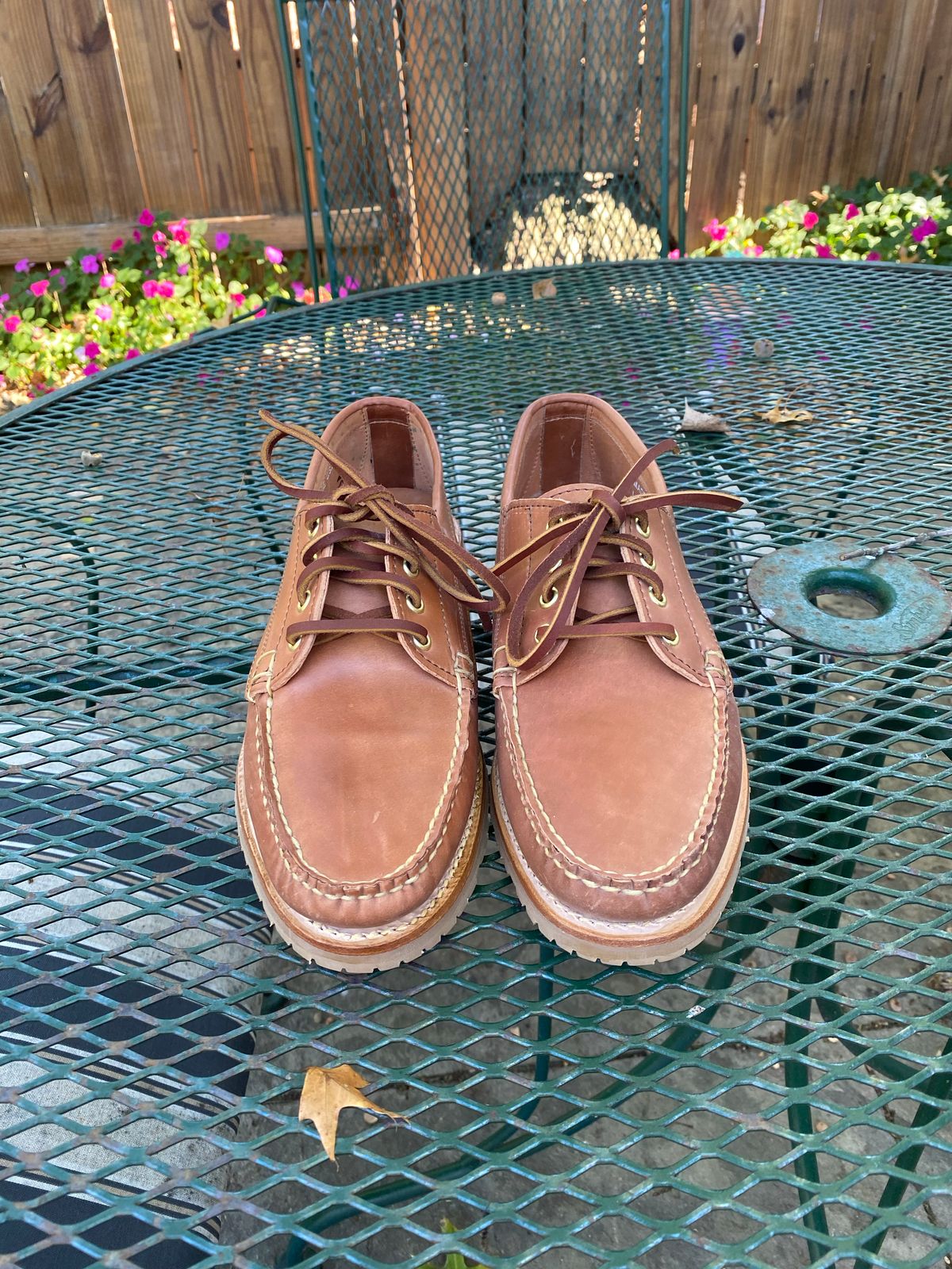 Photo by MaxPower on September 30, 2022 of the Rancourt & Co. Classic Ranger-Moc in Horween Unglazed Natural Shell Cordovan.