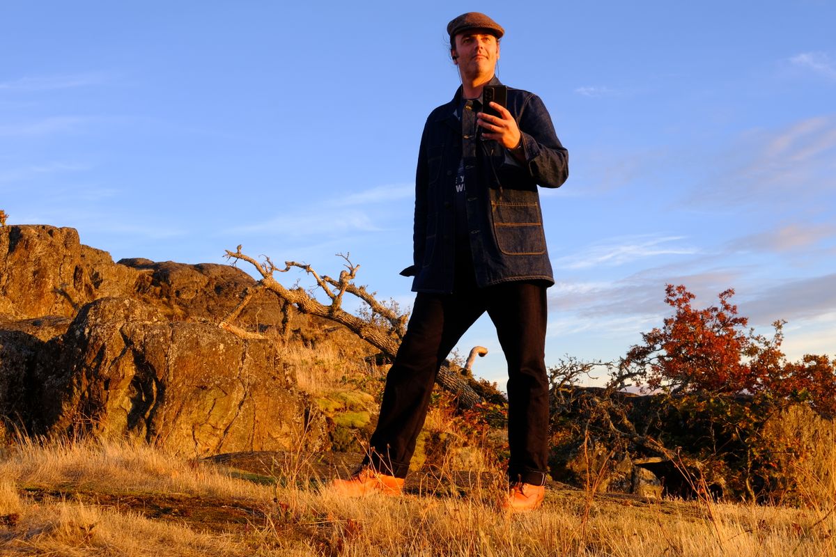 Photo by CanadIan on October 4, 2023 of the Nicks DomePro in Wickett & Craig Tan English Bridle.